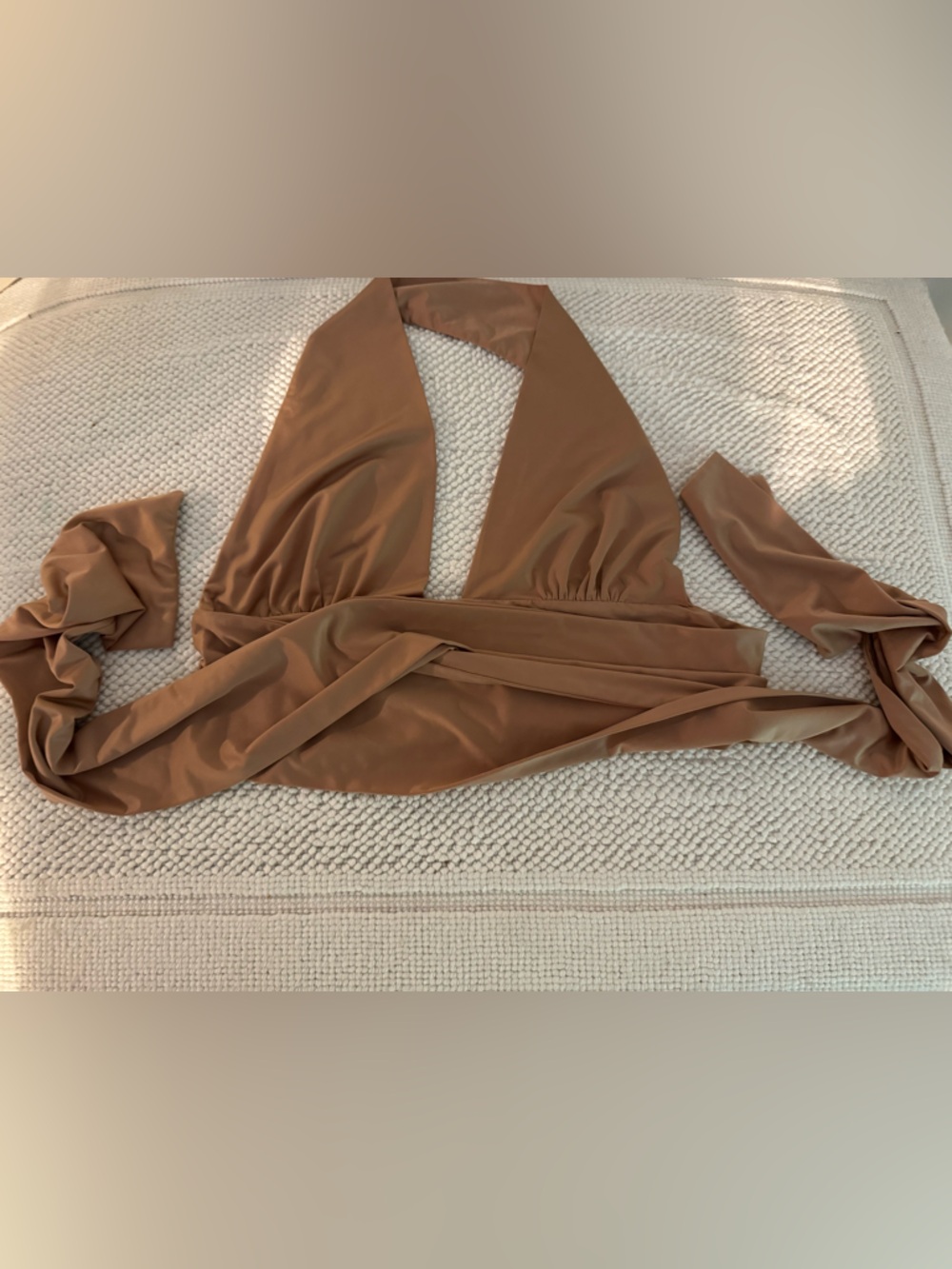 Princess Polly Brown Satin Look Halter Wrap Tie Crop Top Size 4 - Picture 6 of 6